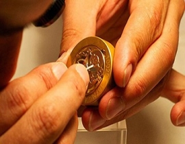 深圳劳力士手表有水气了