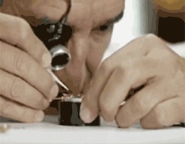 深圳劳力士走慢了维修电话